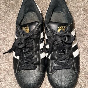 SOLD! Adidas Classic Black and White Shoes